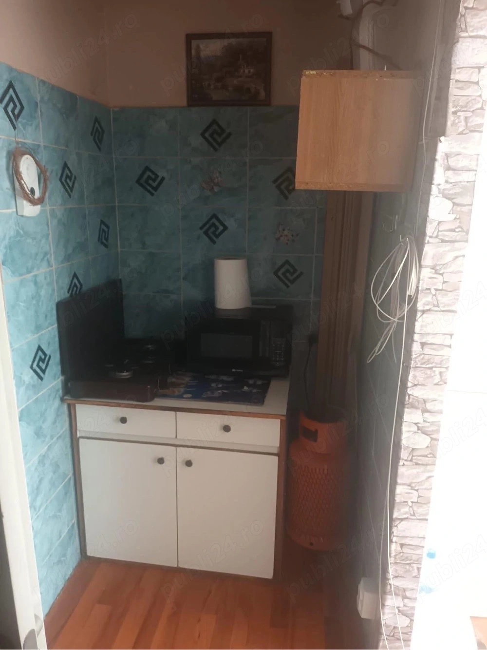 Ofer spre inchiriere camera de camin zona astra