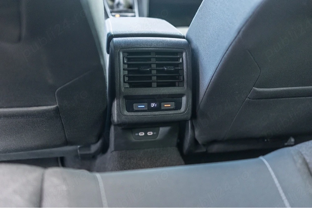  vand golf 8 unic propietar ! 
