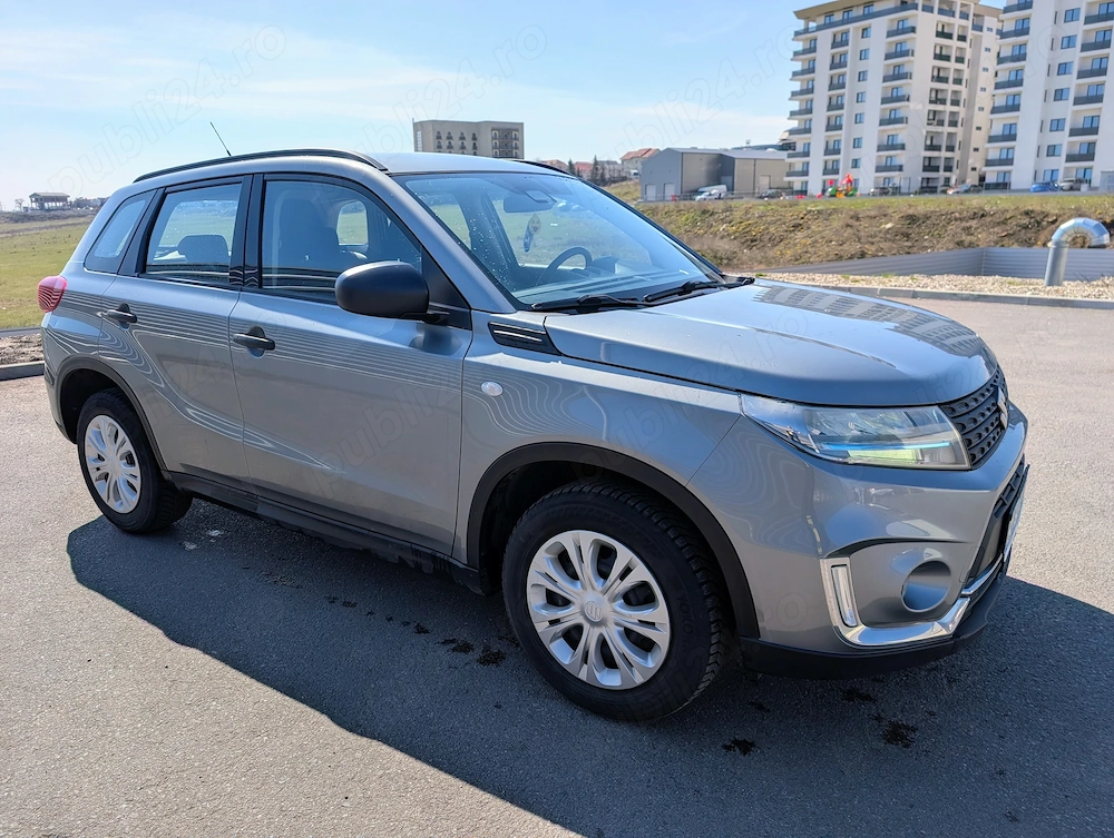 Suzuki Vitara 1.4 Benzina Hybrid 130 CP Cutie manuala 2020