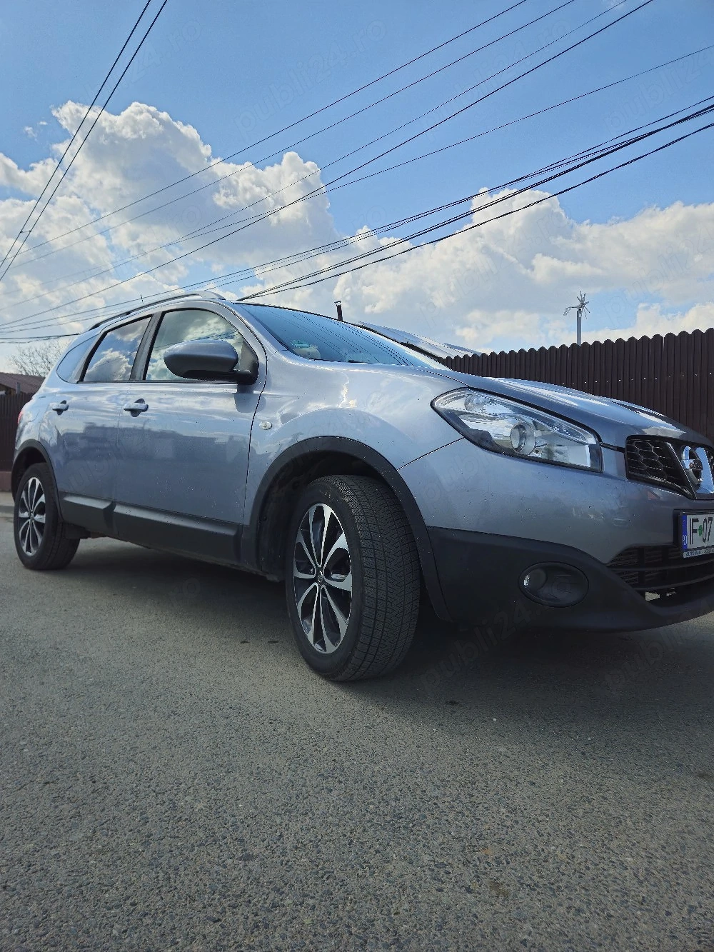 vand nissan qashqai J10+2