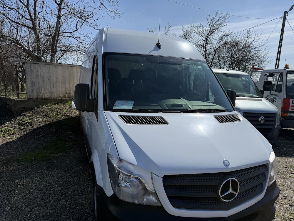 Vând Mercedes Sprinter 