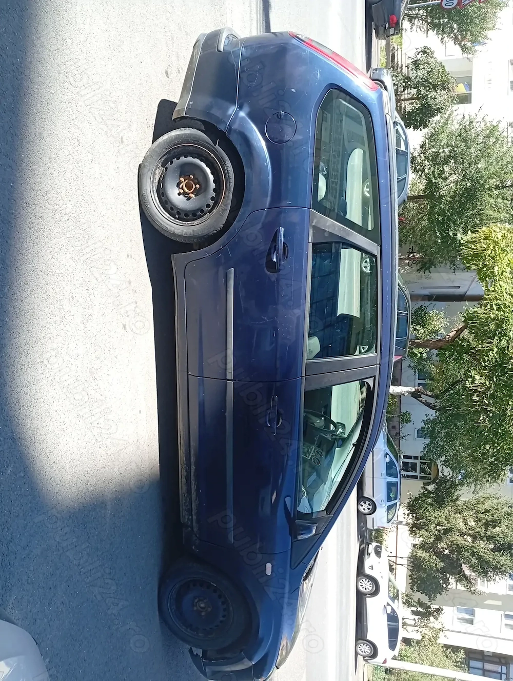 Vând Ford focus 2
