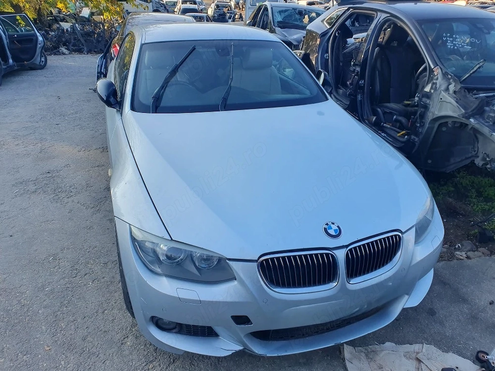 Dezmembrez BMW 320D E92 COUPE SPORT 2012