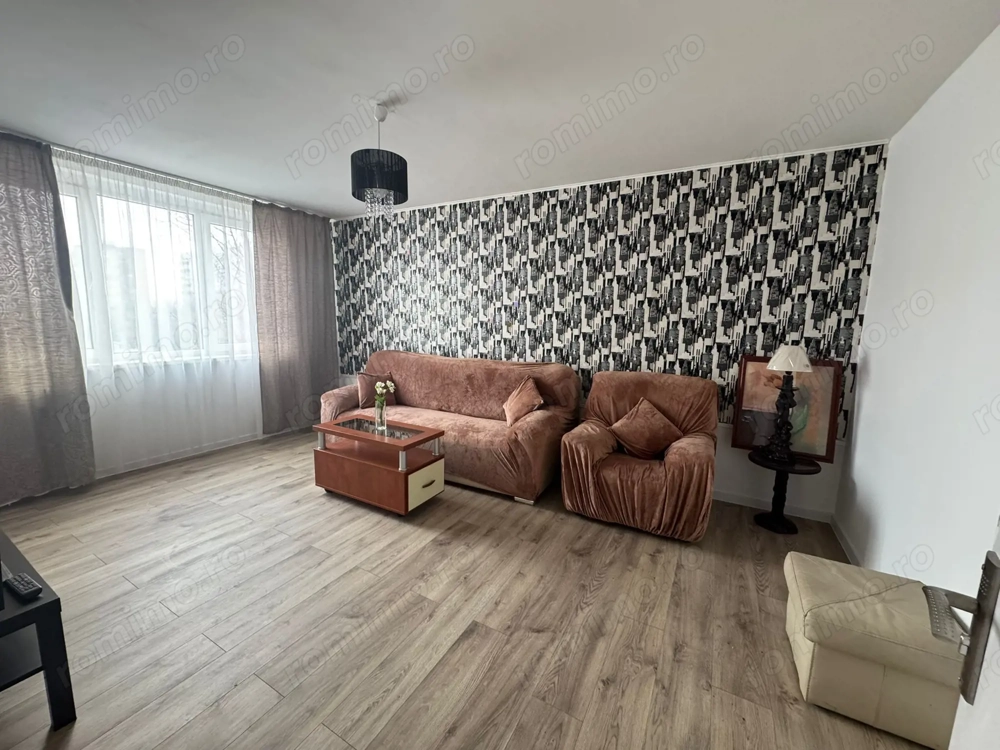 Apartament 3 camere de inchiriat, loc de parcare, Raul Doamnei- Pet Friendly