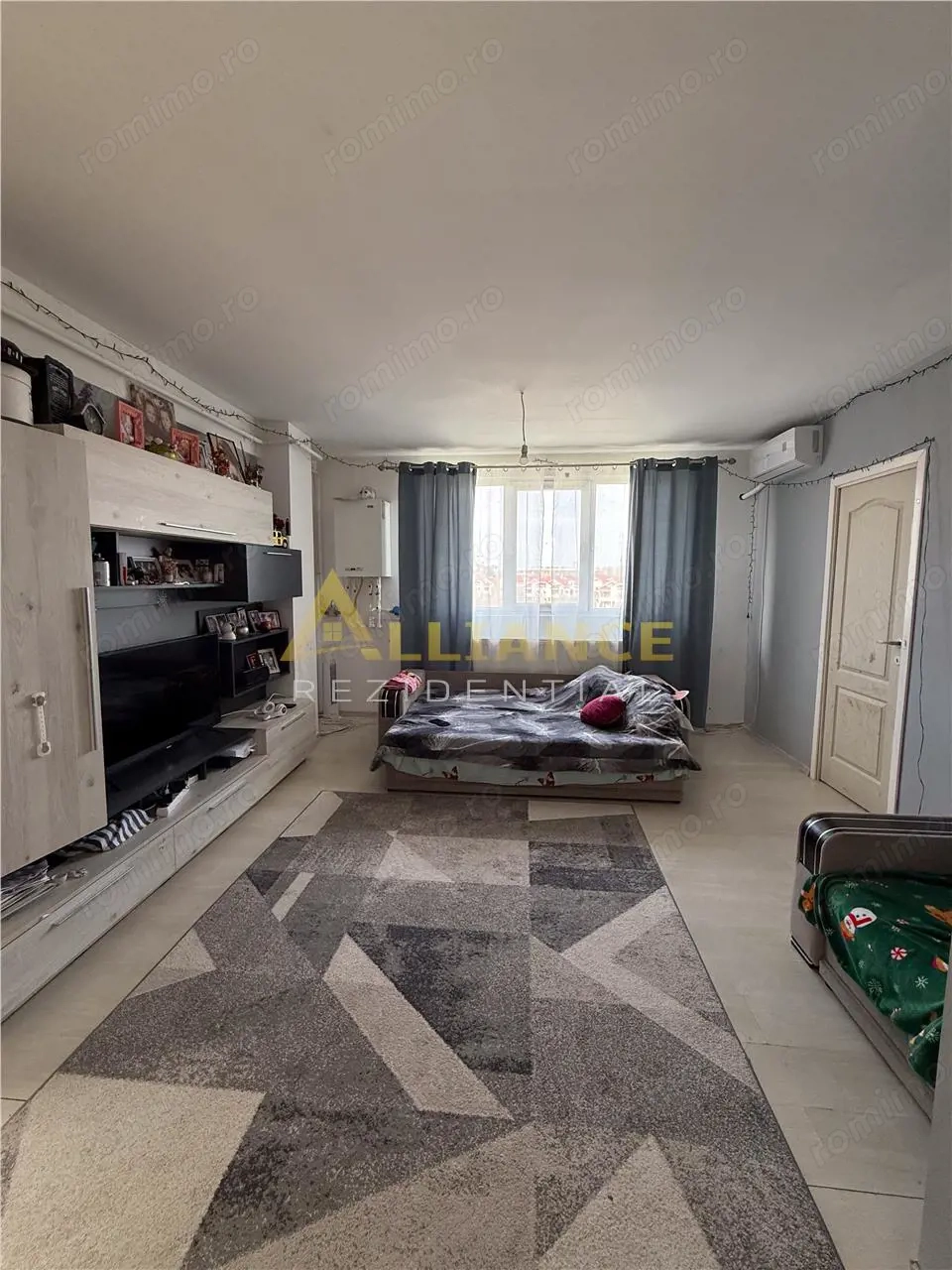 Apartament 4 camere de vanzare – 145.55 mp – mansarda – bloc 2013
