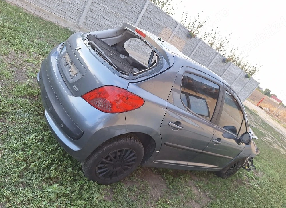 Peugeot 207 1.4 Benzina si Gaz