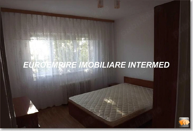 Apartament cu 2 camere decomandat ,zona Dacia 