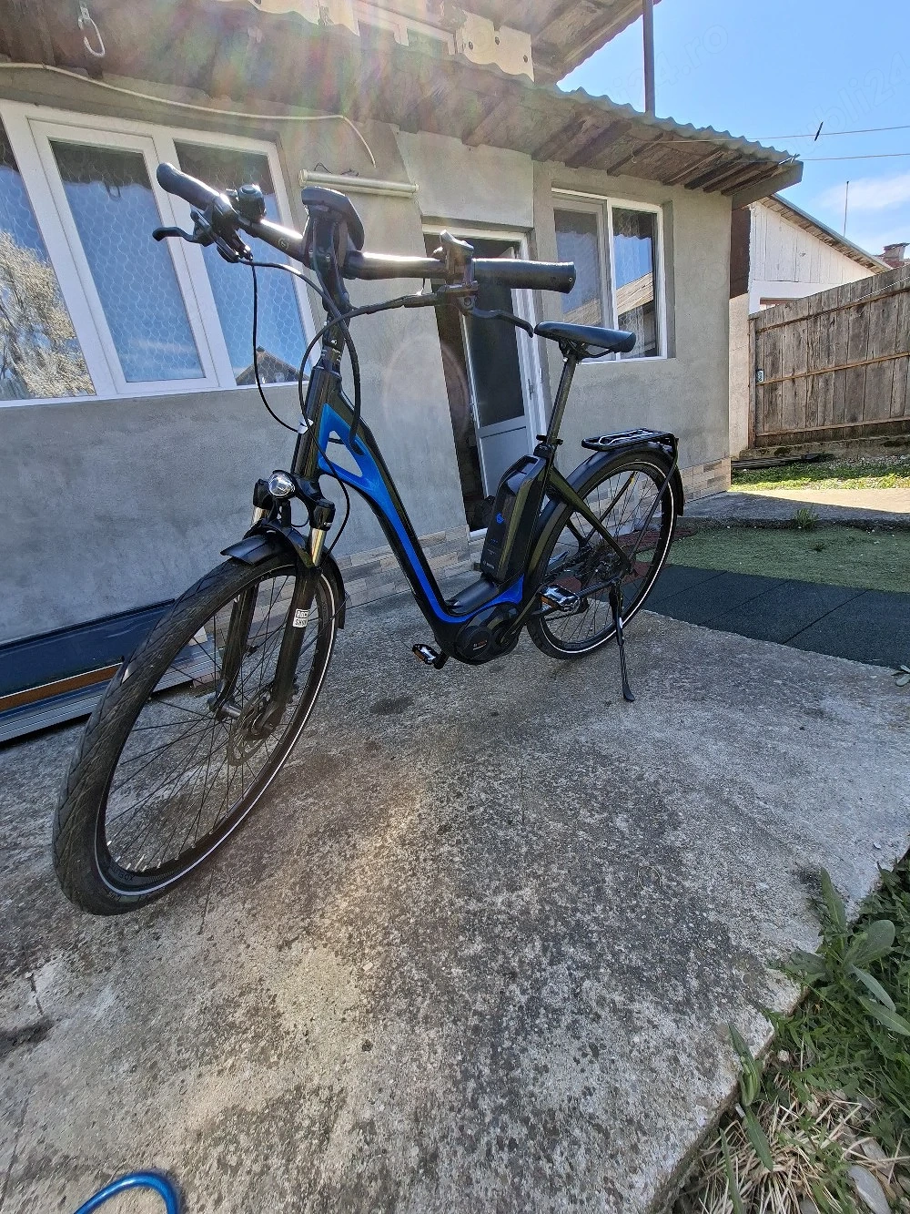 Bergamont E-Ville Deore 2018 (Bosch Performance Line + 500Wh