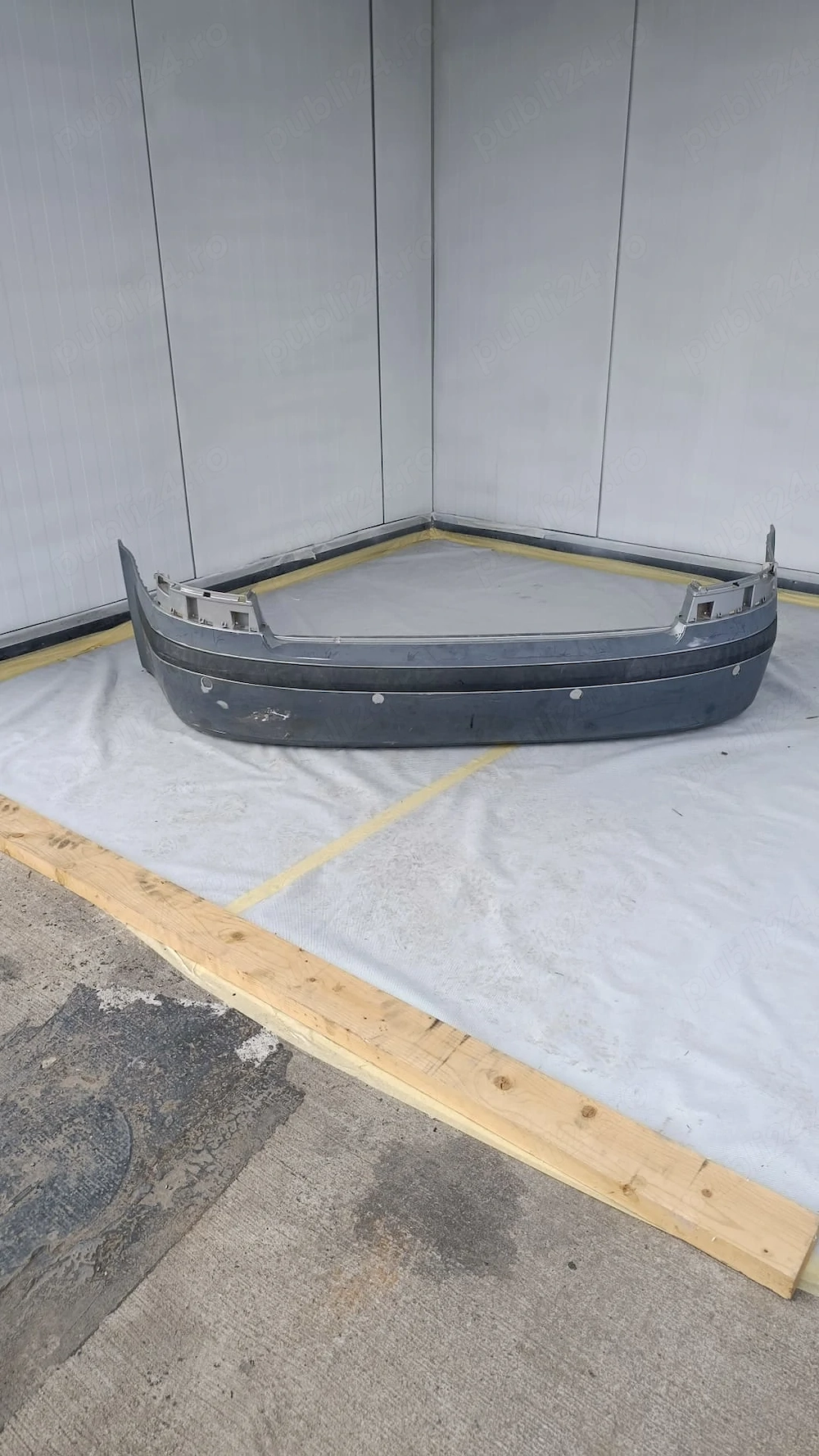 vand bara spate octavia 2 an 2005