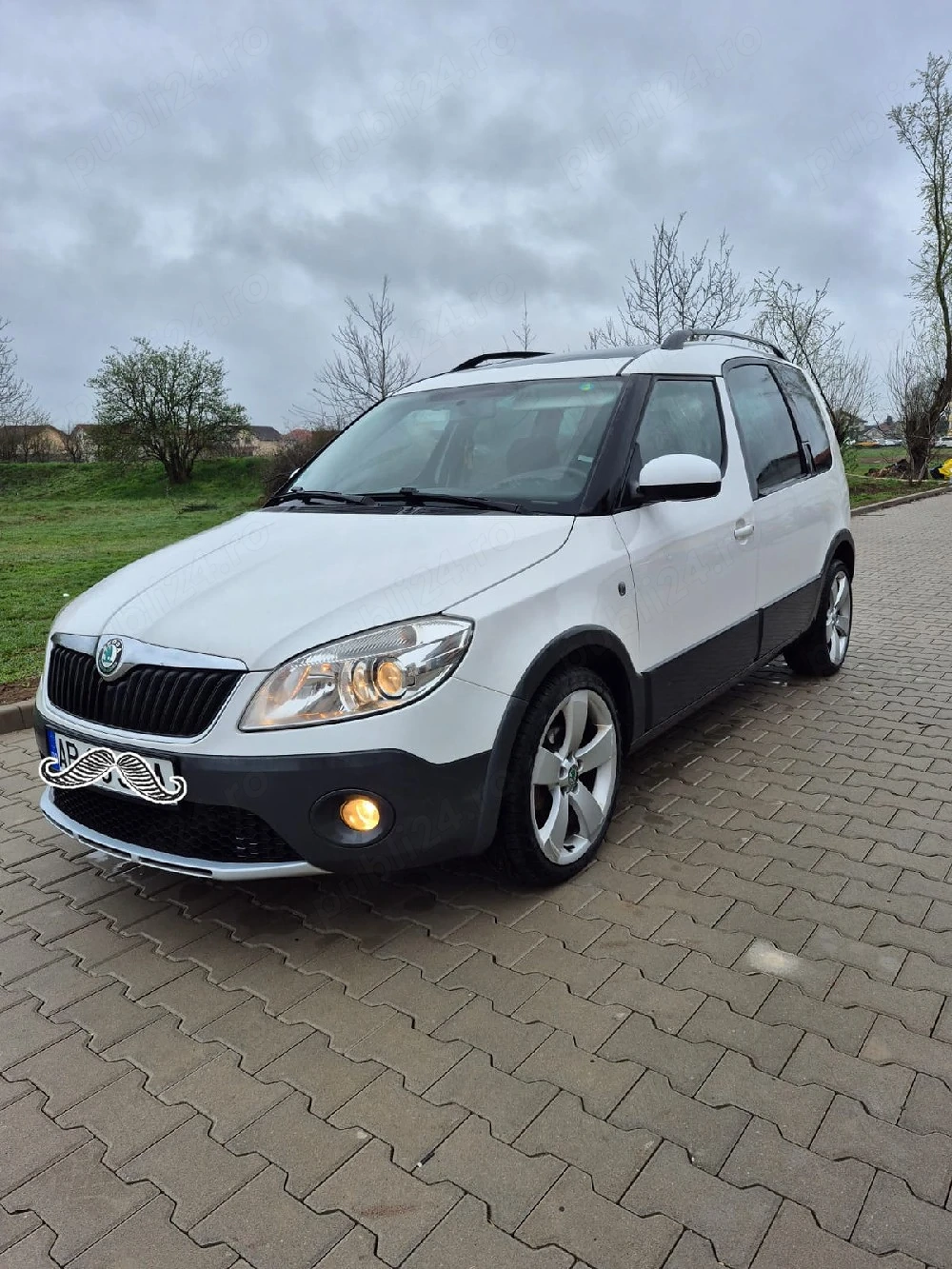 Skoda Roomster Scout  2012 supraânălțat .