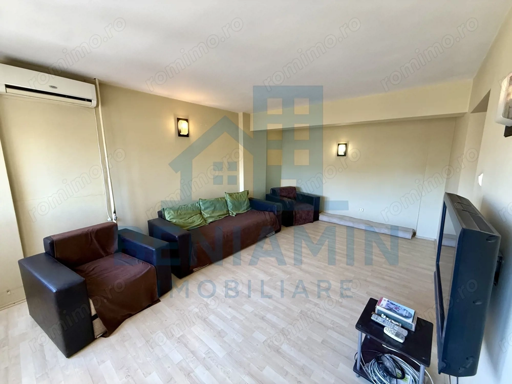 3 Decomandate-2Bai-Ultracentral-Ramada-77mp-Bloc 1982-Disponibil