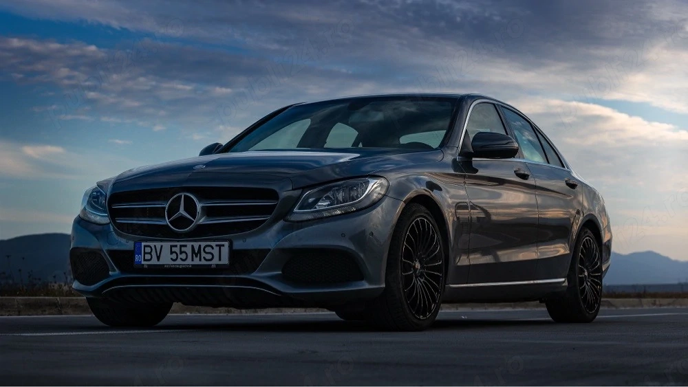 Mercedes-Benz C Class Masina personală  Foarte bine întreținută