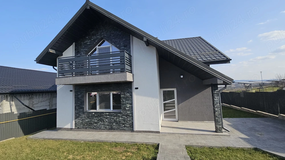 Casă noua 2025 P+M, 5 camere, clasa energetica A, cu vedere lac, 500mp