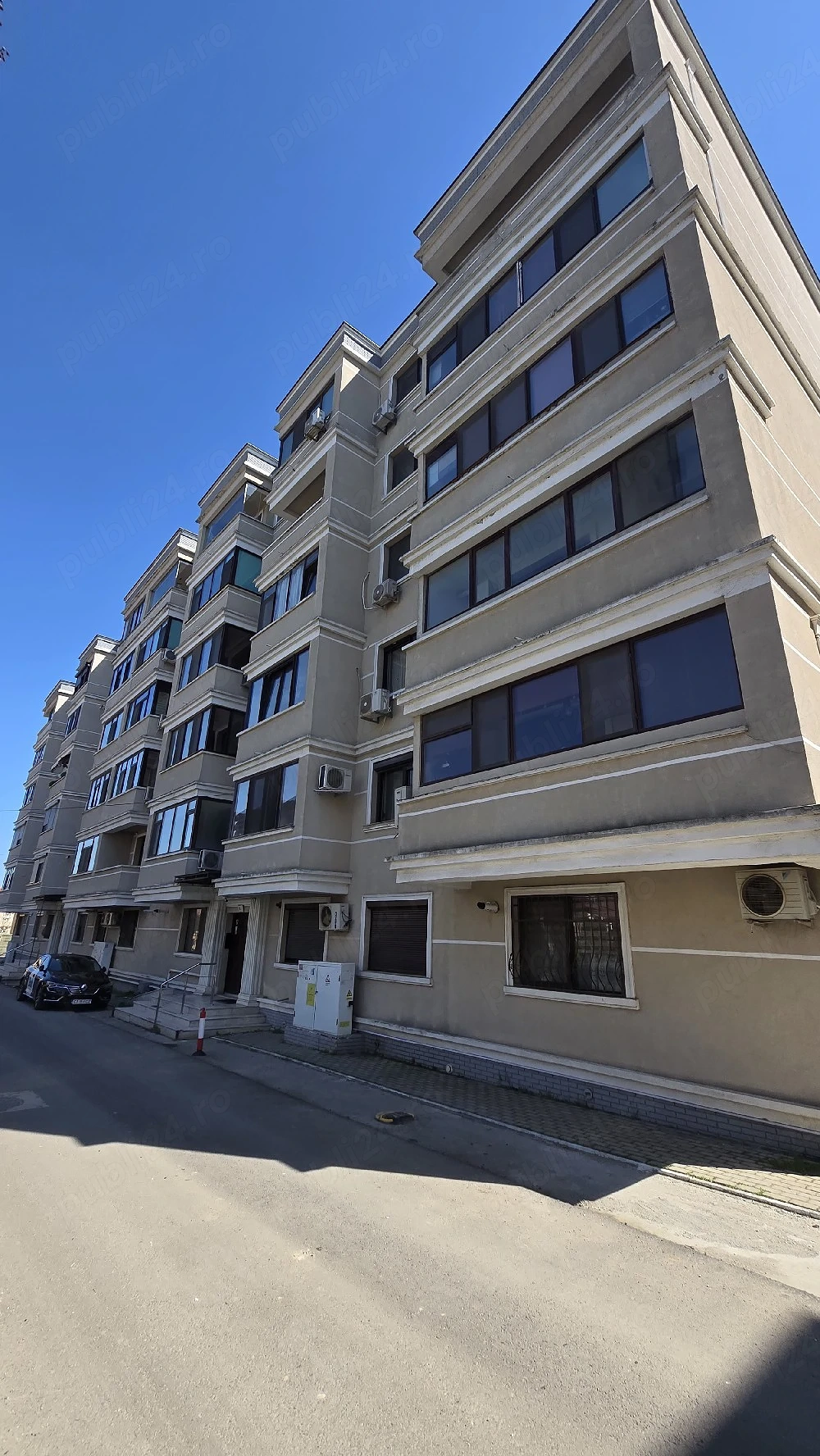 Apartament 3 camere  Tomis Plus