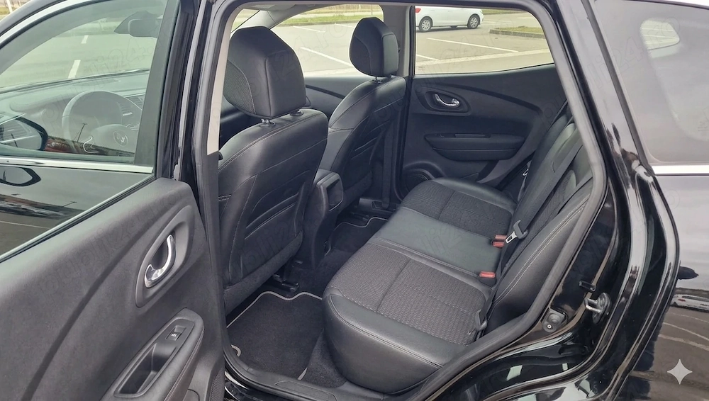 -Vând Renault Kadjar 1.33 benzina 48.000 km-