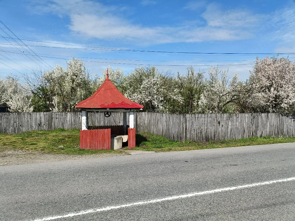 Vând teren de casa Jiana Mare