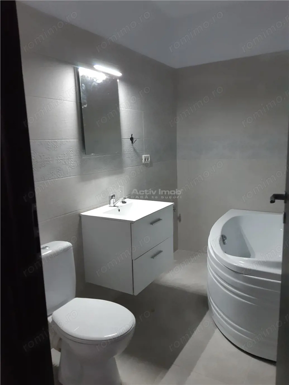 Garsoniera Moderna Dobroesti