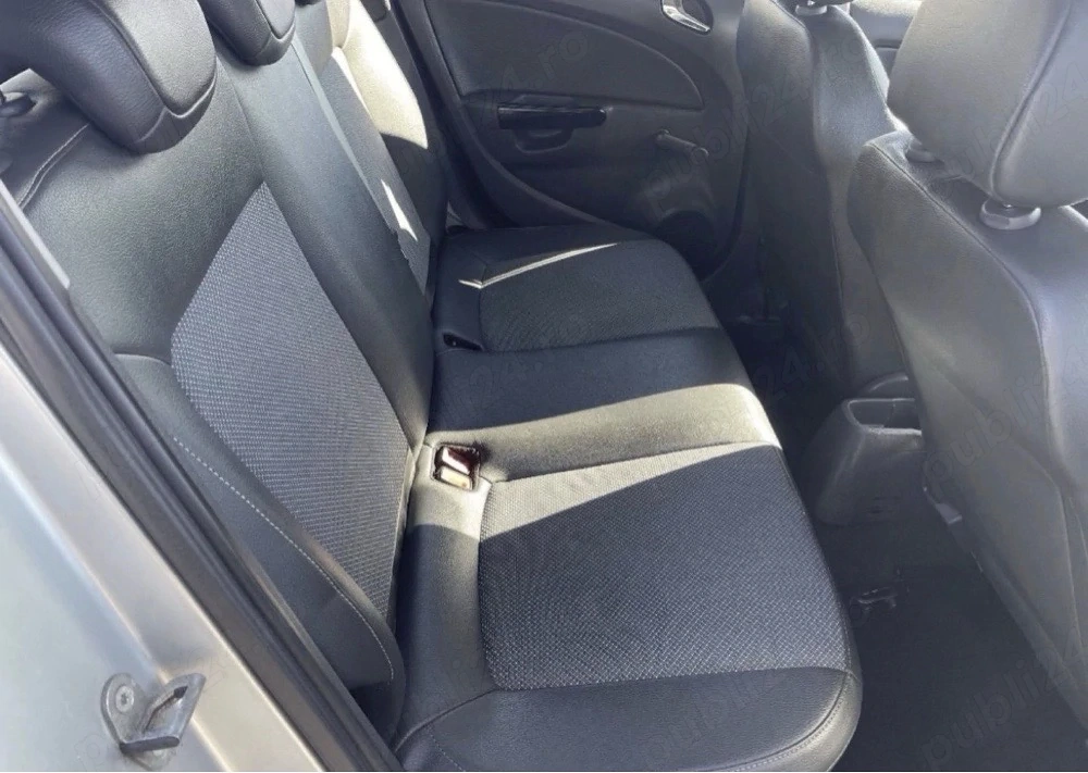 Vand opel corsa automat 1.4