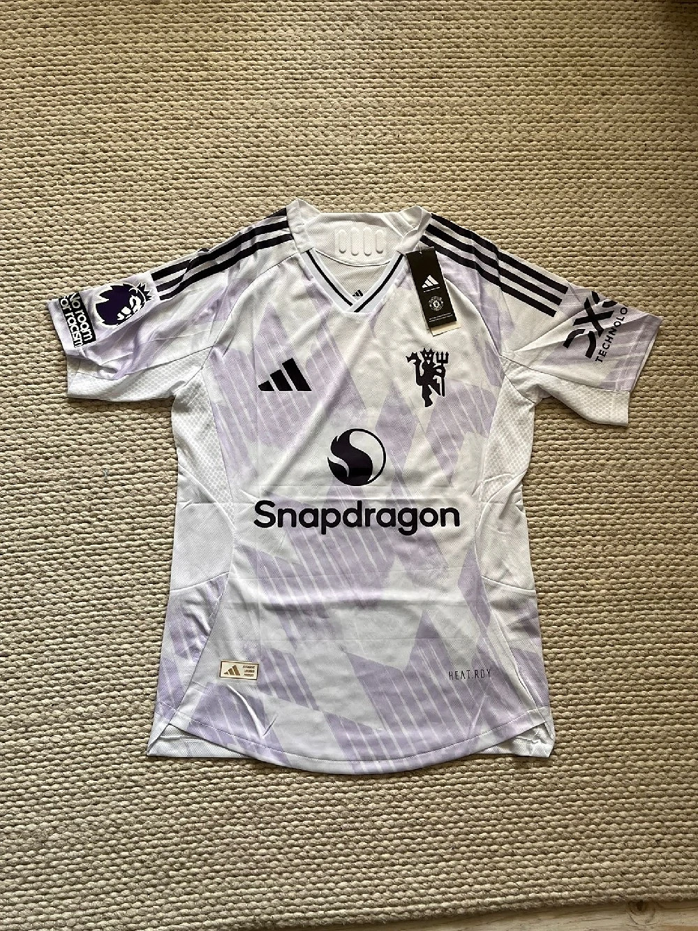 Manchester United 25 26 Away Player Version BRUNO FERNANDES #8