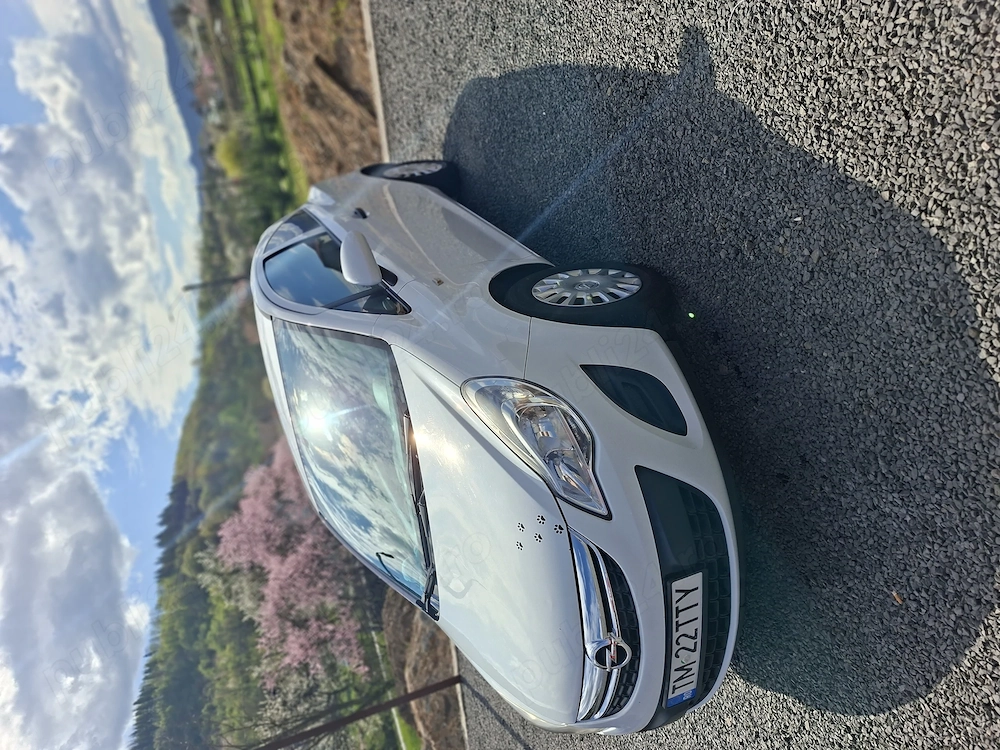 Vând Opel corsa D 2012, 1.2 motor aspirat