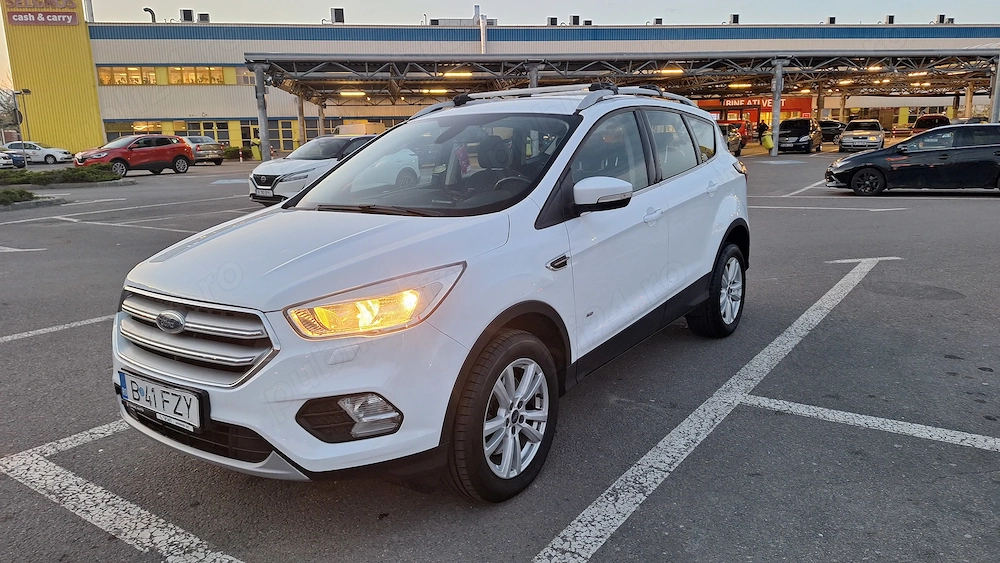 Ford Kuga 2.0 TDCi 150 CP | 4x4 | Automat | Full Thule & Garmin DashCam