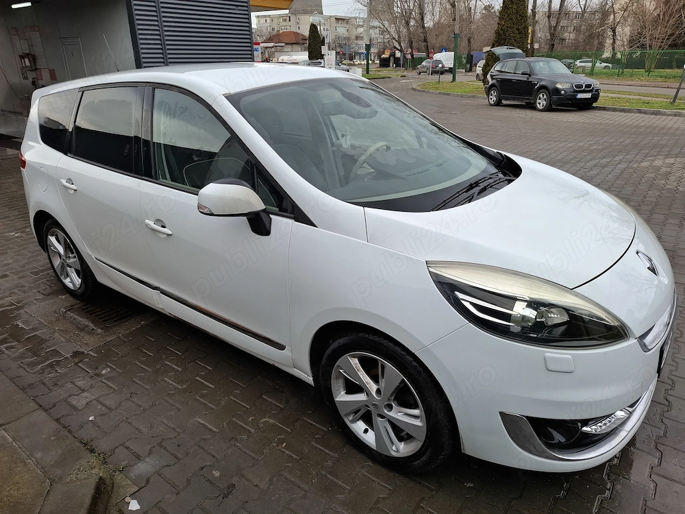  Renault Grand Scenic 2012 ambreiaj si distributie noi proprietar