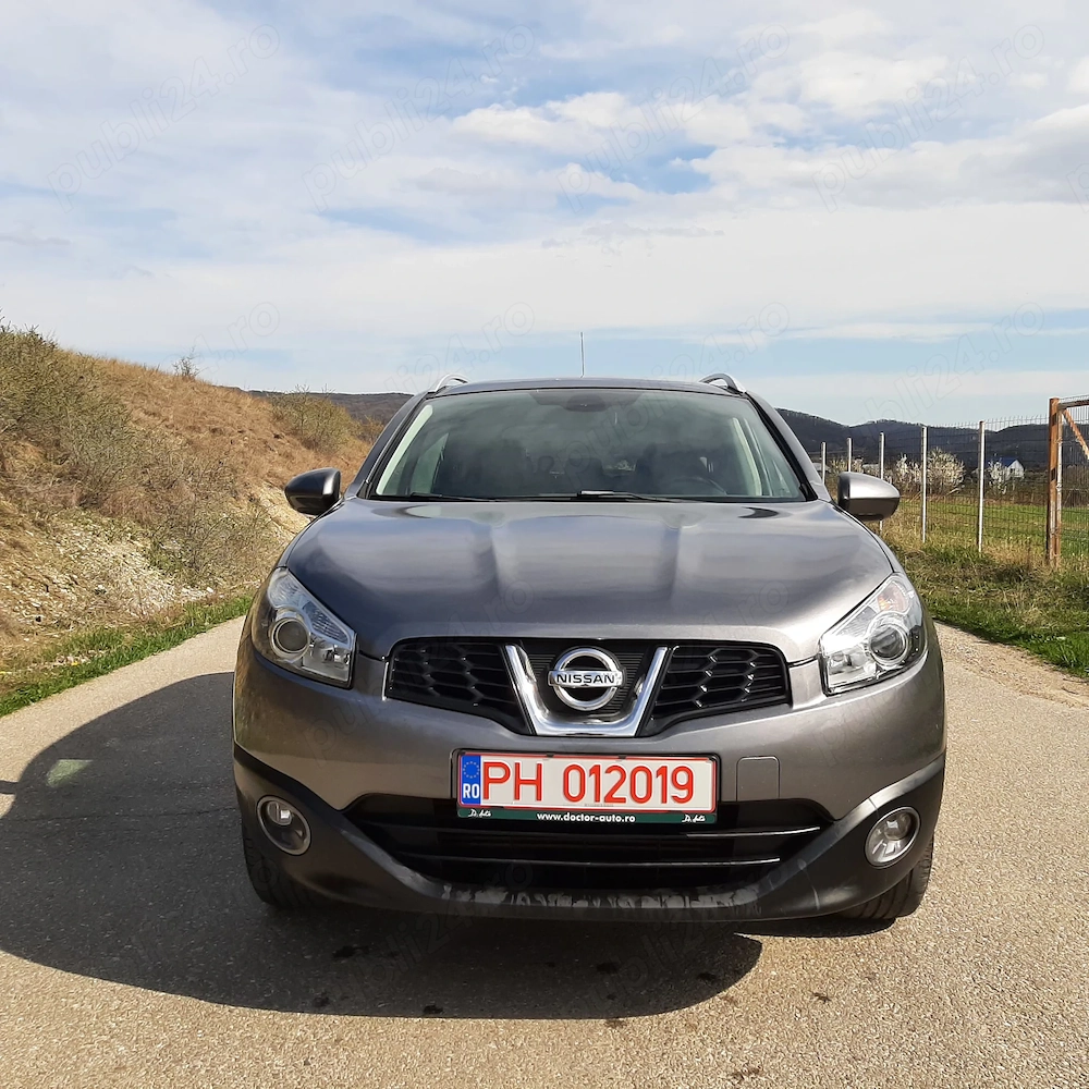 Nissan Qashqai +2   7 locuri   Panoramic   Jante R18