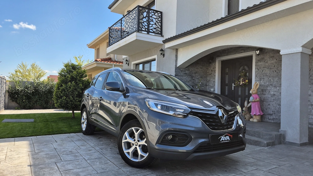Renault-Kadjar-Benzina-Euro 6-Mod 2022-Led-Navi-6+1 viteze-Keyless Goo Entry 