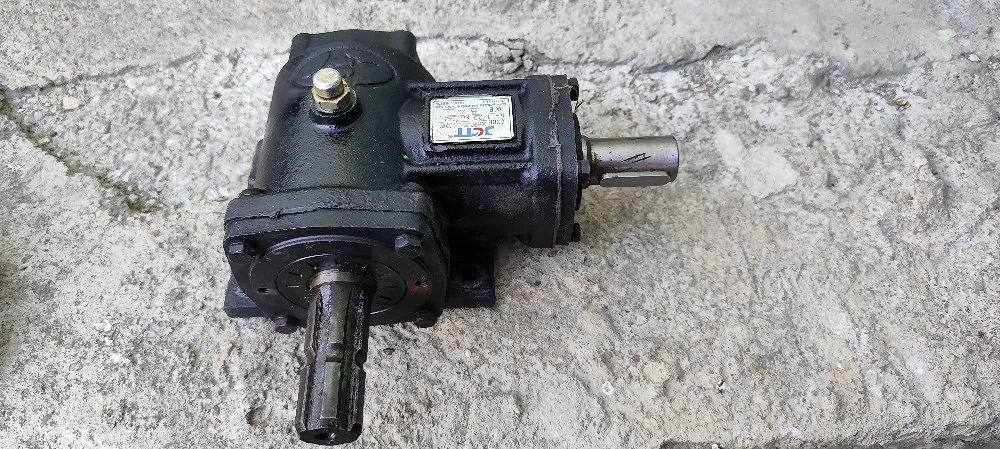 Vând cutie de viteze pentru tocător Deleks Ape100SX