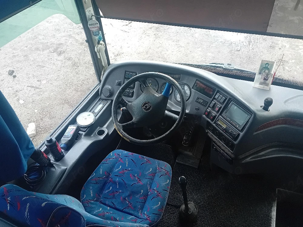 Dezmembre Autobuz transport persoane 36 locuri