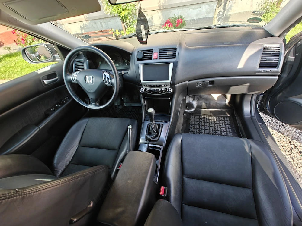 Vand Honda Acord Tourer 2.0 benzina 2004