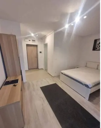 Garsoniera, 30mp, centrala proprie, metrou, AC, Hils Pallady