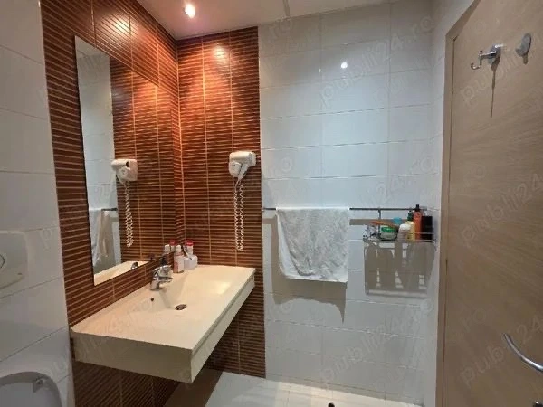 vitan barzesti rin hotel etaj 7