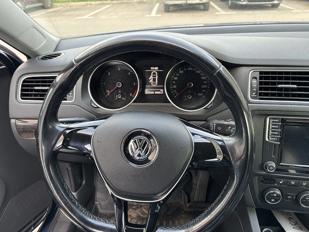 Volkswagen Jetta 2.0 TDI 