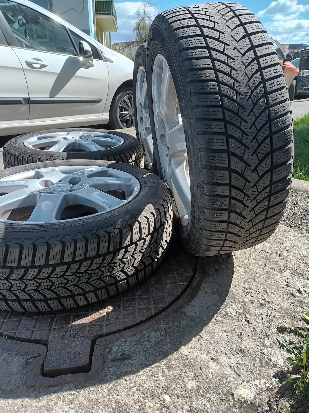 4 Jante aliaj R16 cu anvelope 