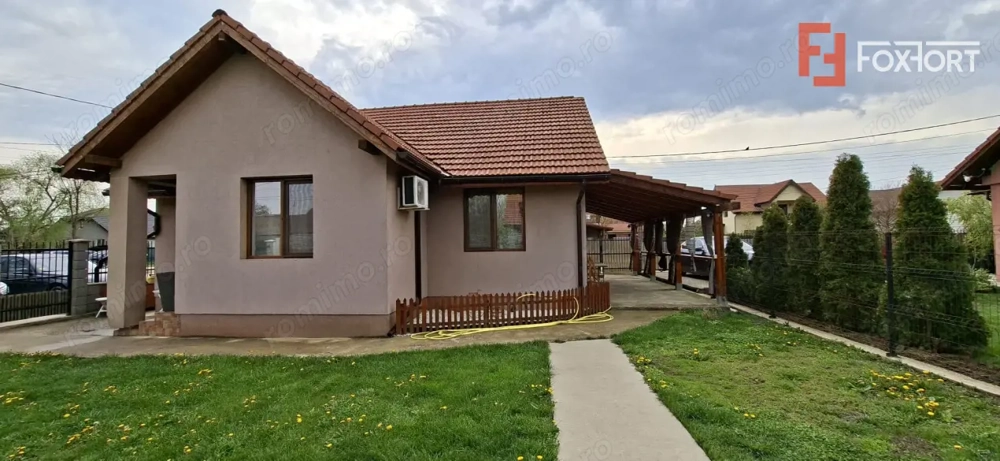 Casa individuala cu 3 camere moderna in Sanmihaiu Roman
