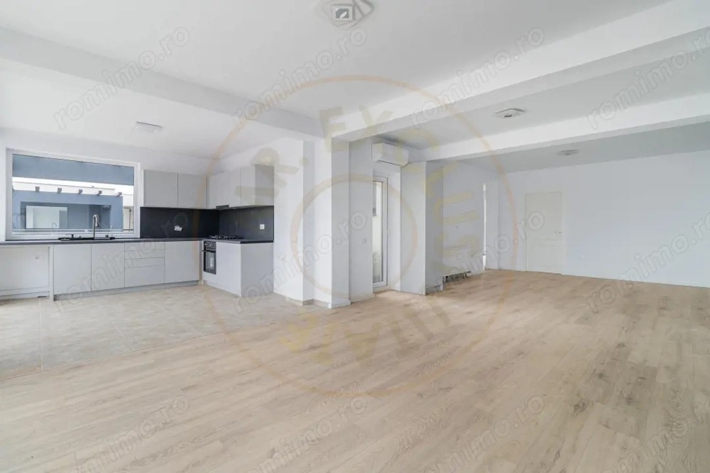 Penthouse 5 camere complex Green City 