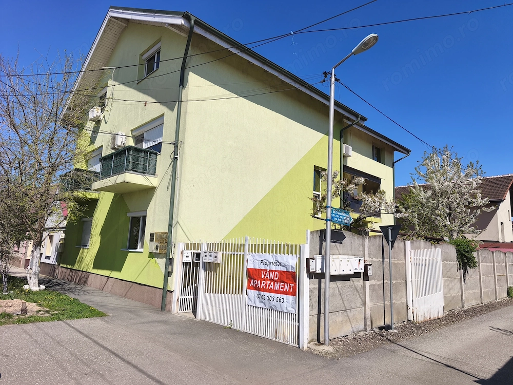 Vand 3 camere in Giroc- Trandafirilor 115000 euro