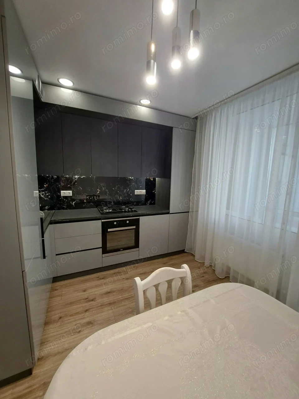 Apartamente 3 camere zona Calea Mosilor 
