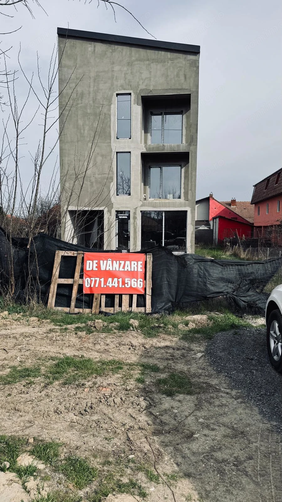MT242 Spatiu Comercial, SAD, 72mp, la parter+gradina, zona FRATELIA