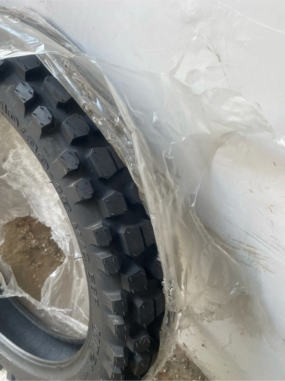 Pirelli 110/80R18 Nou