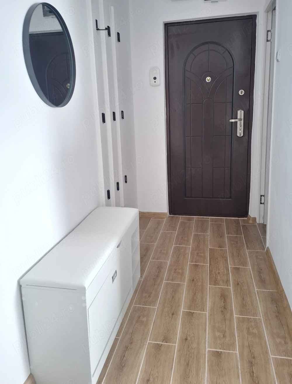 Inchiriez apartament 2 camere- zona Fortuna-et. 1a