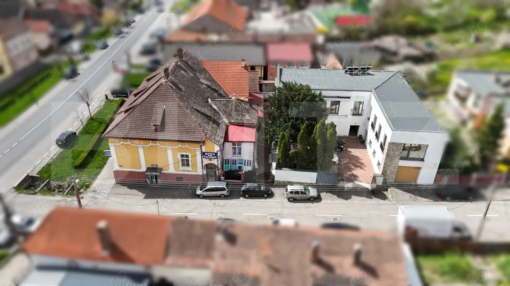 Oportunitate de investiție în Reghin – poziție premium, vizibilitate maxima