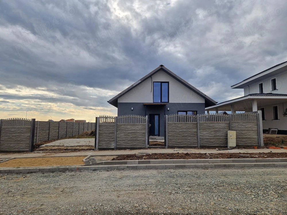 Casă modernă P+1 pe structură metalică   140 mp, teren 640 mp