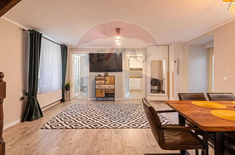 COMISION 0%|Oază de eleganță în Centrul Istoric: Apartament 4 camere!!