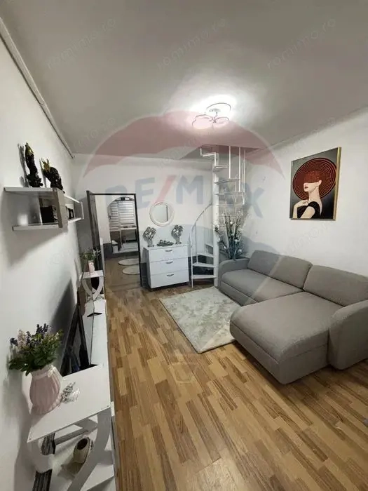 Casă de închiriat în zonă centrală cu terasă I Comision 0% I