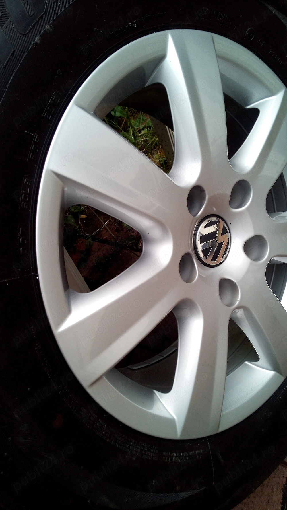 Vw jenti Aluminiu cu anvelope de vara 