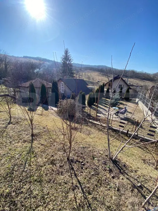 Vila individuala 6 camere, 1905 mp teren, in Stejeris langa Turda