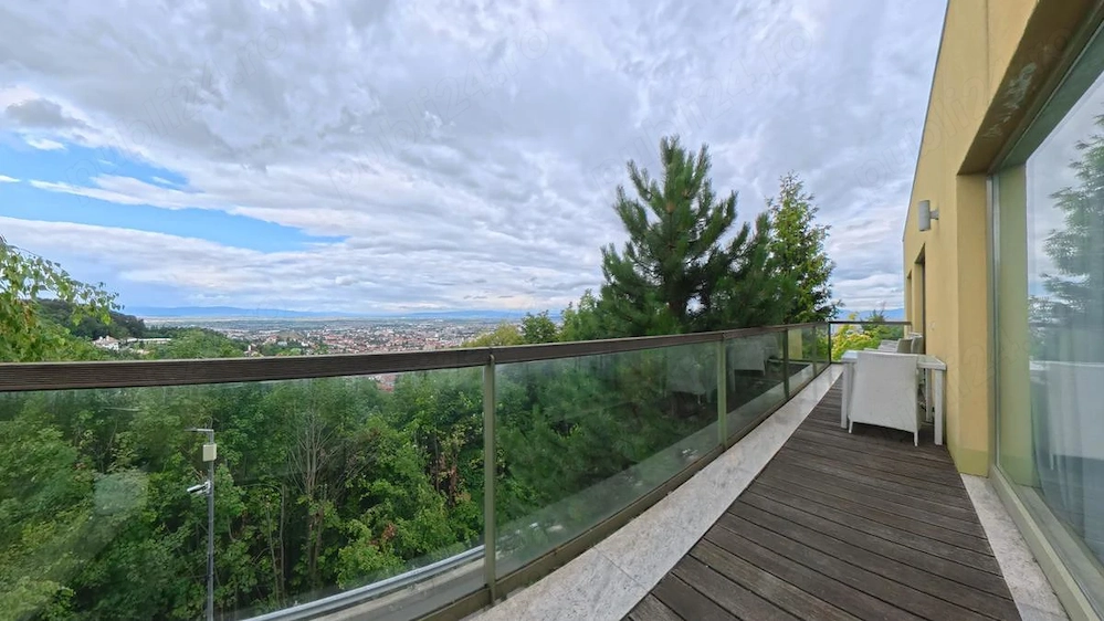 Apartament Elegant cu Vedere Superbă   Drumul Poienii, Pet Friendly