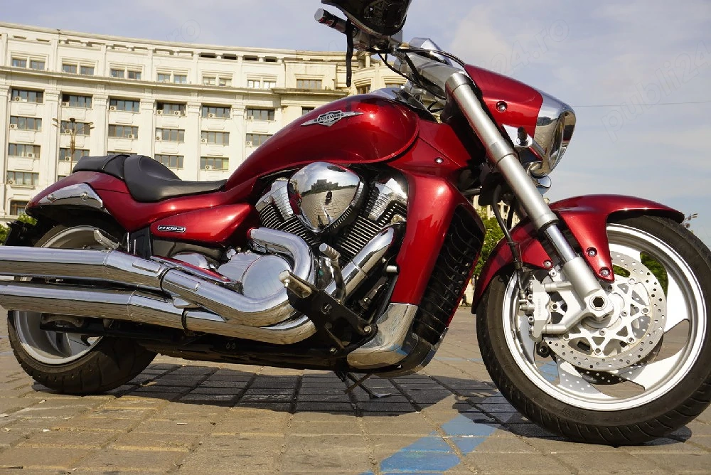 Suzuki Boulevard M109R   VZR1800 Intruder, V2 de 1783cmc, pregătită de sezon